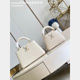 Louis Vuitton Cream-white Light Blue Chain M48865 Detail Capucines Bag