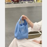 High Quality L10133 Celine Small Hobo Supple Smooth 1:1 Bag