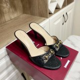 Gucci Erin Horsebit Slide Sandal