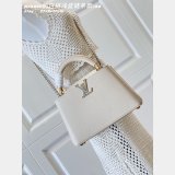 Louis Vuitton Cream-white Light Blue Chain M48865 Detail Capucines Bag