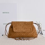New Bottega Veneta Giorno Dustbag suede