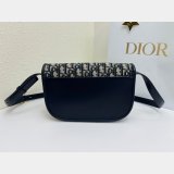 Christian Dior Dior Oblique Jacquard Médaillon Flap 3922 Bag