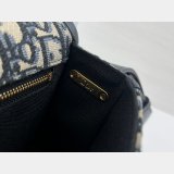 Christian Dior Dior Oblique Jacquard Médaillon Flap 3922 Bag