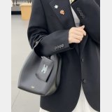 High Quality L10133 Celine Small Hobo Supple Smooth 1:1 Bag
